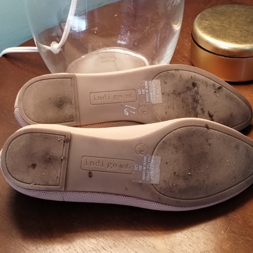 Indigo Rd tan flats - Picture 7 of 9